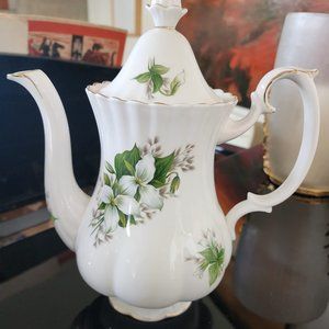 Vintage Royal Albert coffee pot